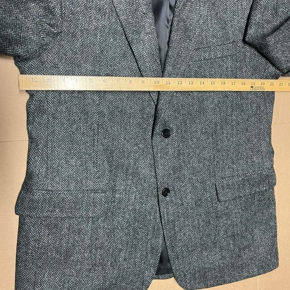 Vintage Barrington Mens 42R Gray Black Tweed Herringbone Flecked Wool Sport Coat
